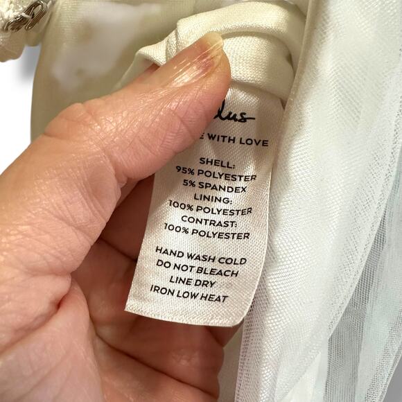 Lulus NWT Eternal Bliss White Tulle Off-the-Shoulder Wide-Leg Sleek Jumpsuit XS - Picture 10 of 10